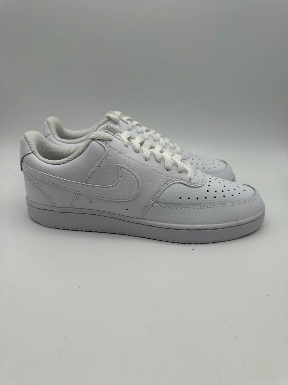 BRAND NEW Nike Court Vision Low Triple White US Men’s Sz 10 Style CD5463-100